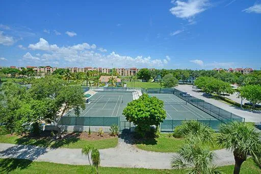 450 Egret Circle #9209 Delray Beach, FL 33444