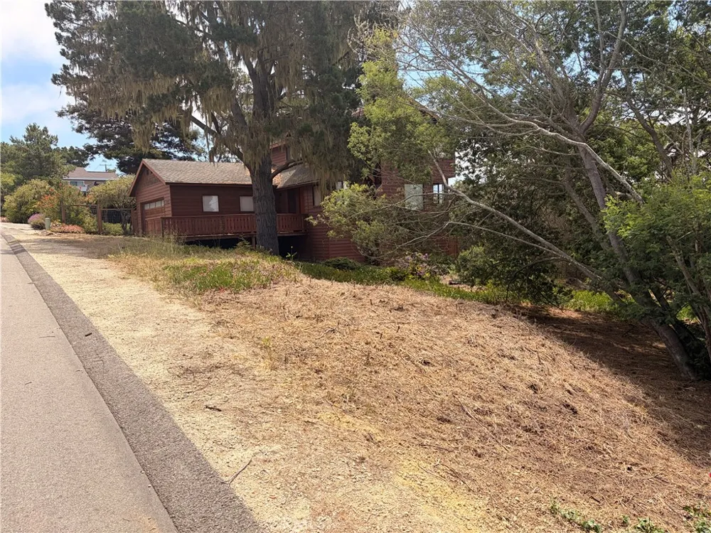422 Weymouth Cambria, CA 93428