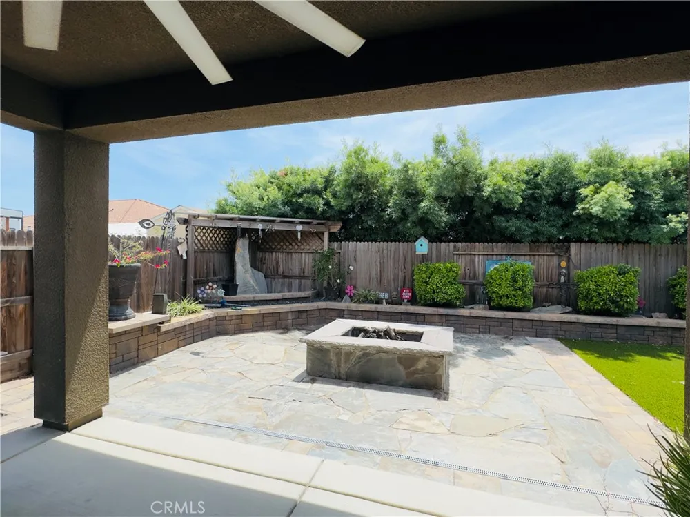 1849 W Porter Visalia, CA 93291