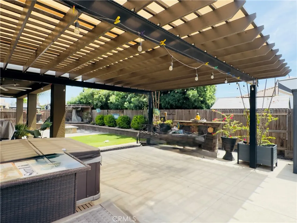 1849 W Porter Visalia, CA 93291
