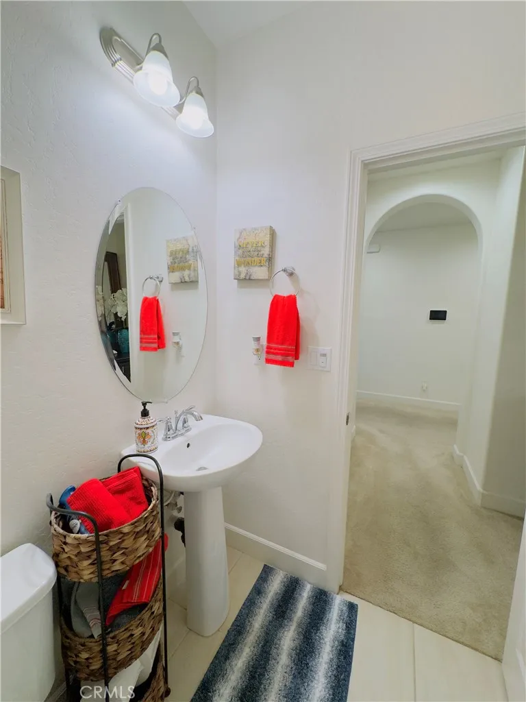 1849 W Porter Visalia, CA 93291