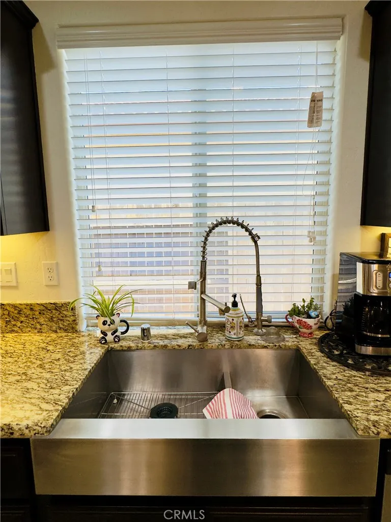 1849 W Porter Visalia, CA 93291
