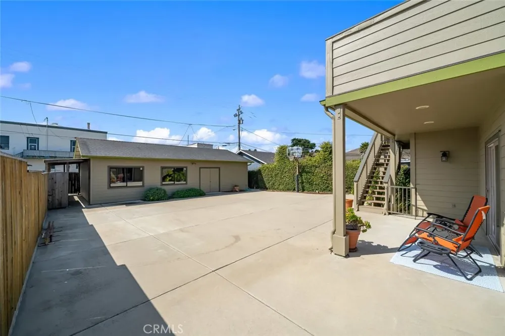 159 Ash Avenue Cayucos, CA 93430