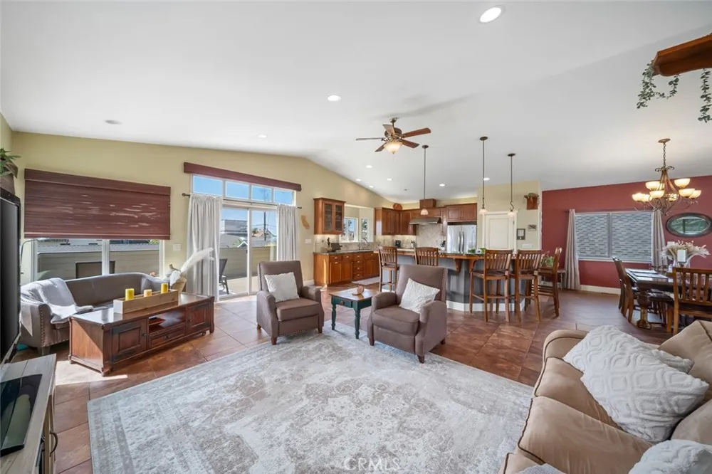 159 Ash Avenue Cayucos, CA 93430