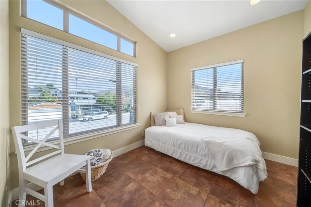 159 Ash Avenue Cayucos, CA 93430