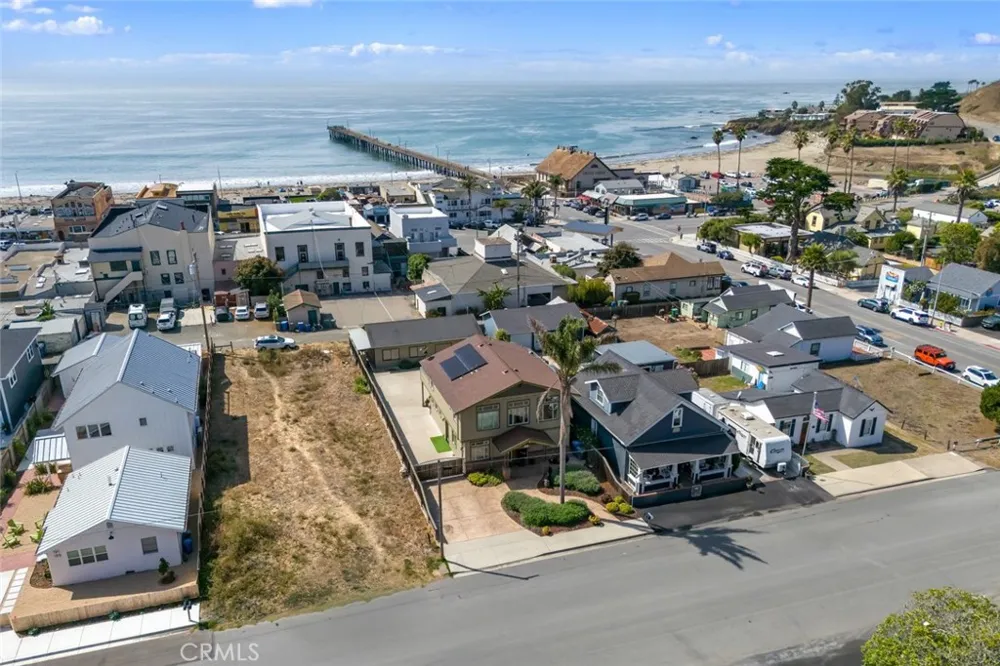 159 Ash Avenue Cayucos, CA 93430