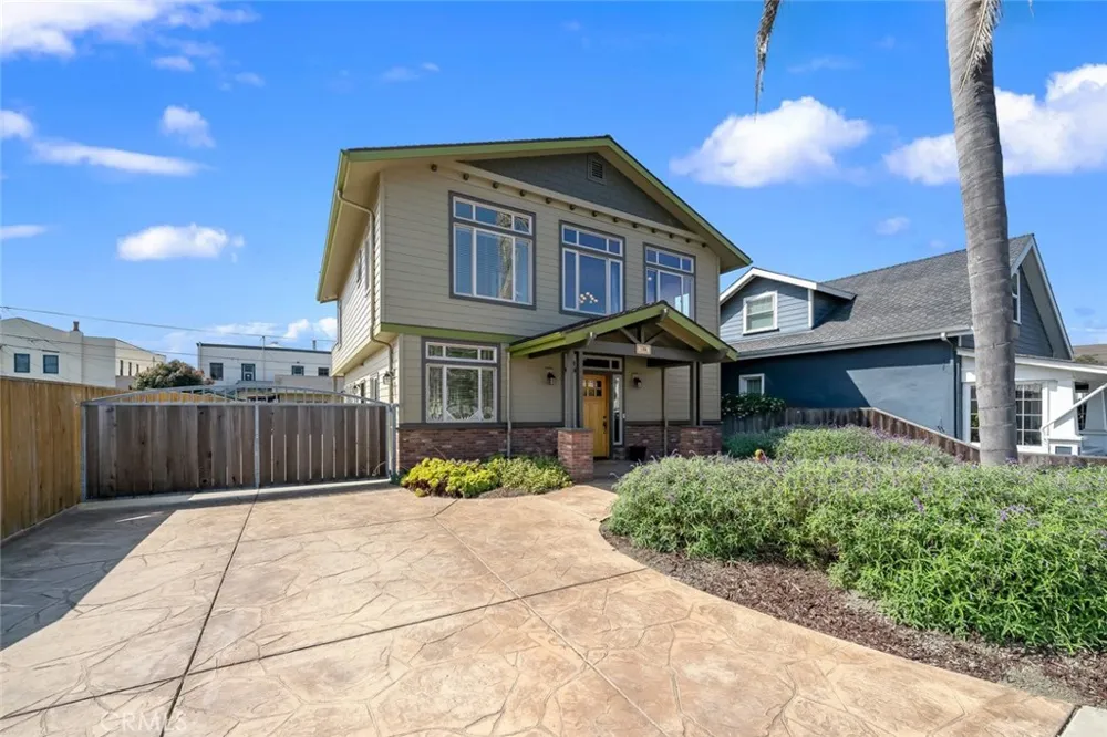 159 Ash Avenue Cayucos, CA 93430