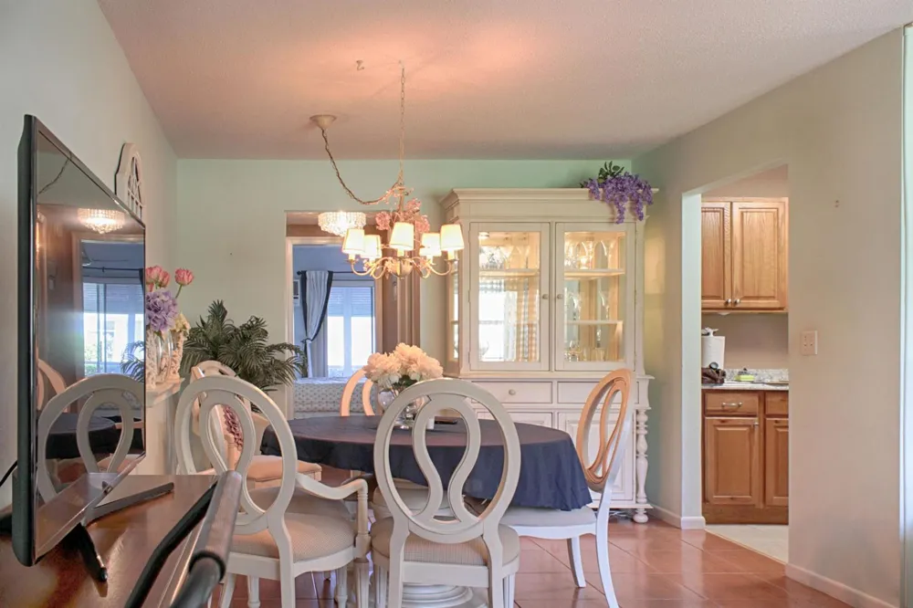 880 Horizons W #102 Boynton Beach, FL 33435
