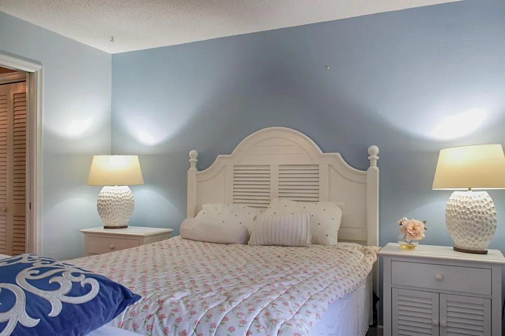 880 Horizons W #102 Boynton Beach, FL 33435