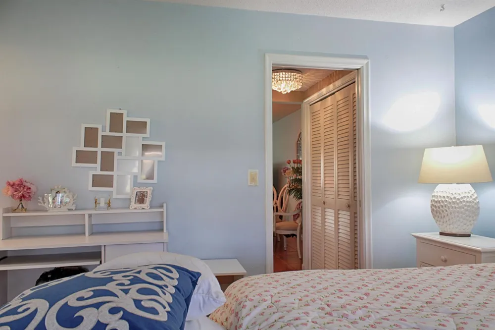 880 Horizons W #102 Boynton Beach, FL 33435