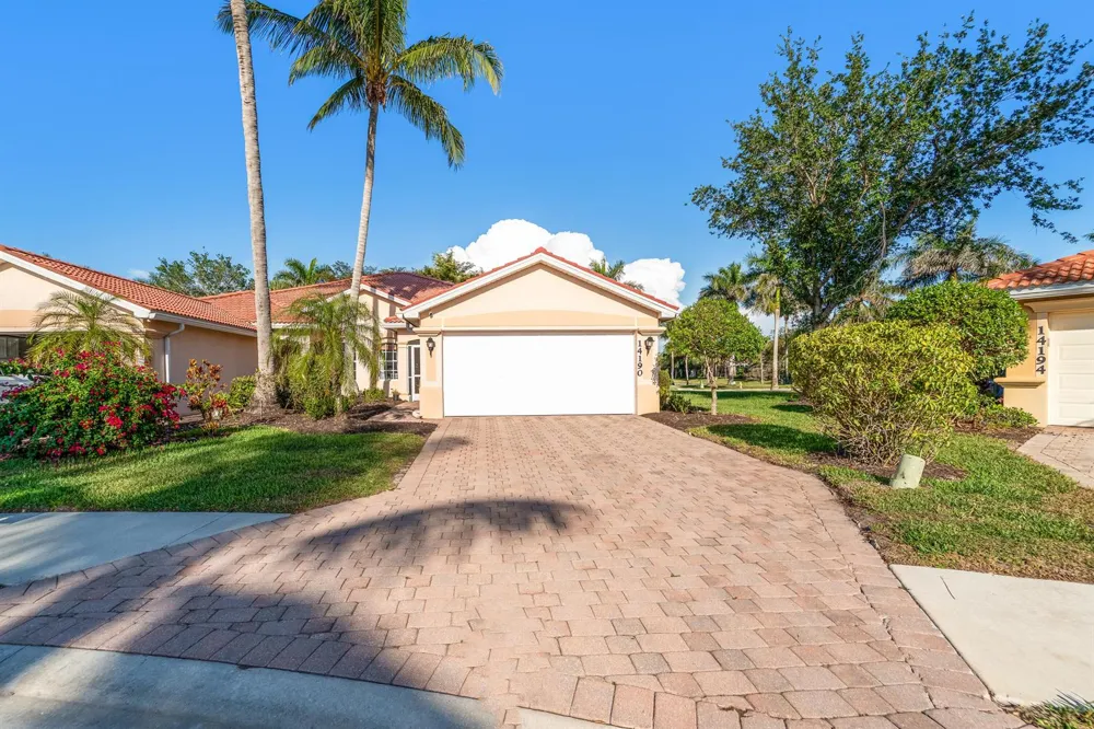 14190 Fall Creek Court Naples, FL 34114