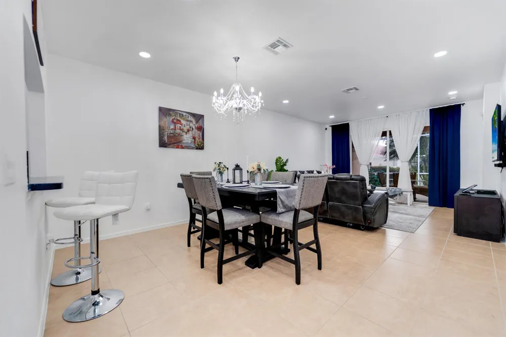 14190 Fall Creek Court Naples, FL 34114