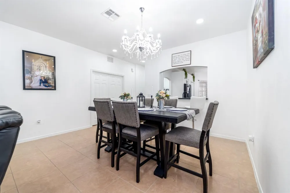 14190 Fall Creek Court Naples, FL 34114