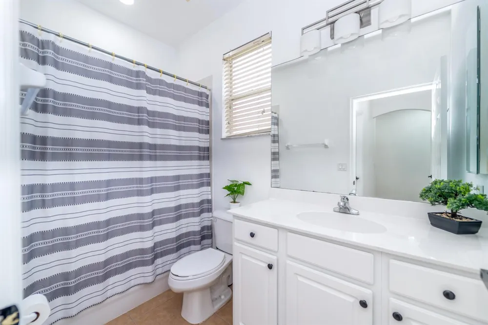 14190 Fall Creek Court Naples, FL 34114