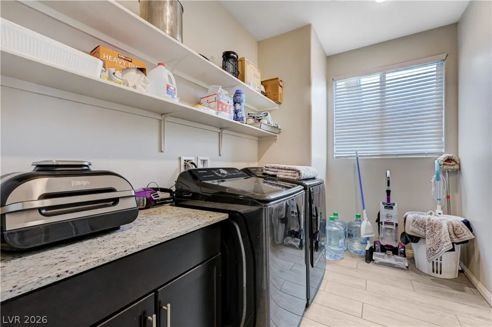 1526 Quail Vista Court Logandale, NV 89021
