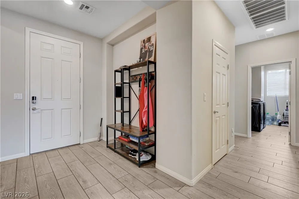 1526 Quail Vista Court Logandale, NV 89021
