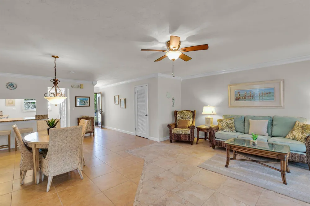 601 W Ocean Dr Drive #203a 