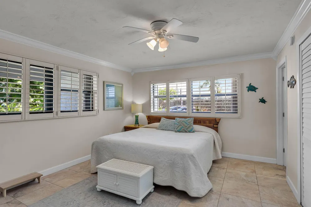 601 W Ocean Dr Drive #203a 