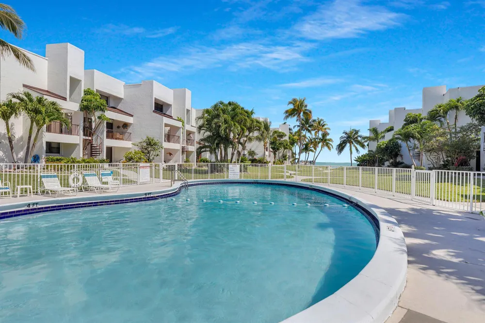 601 W Ocean Dr Drive #203a 