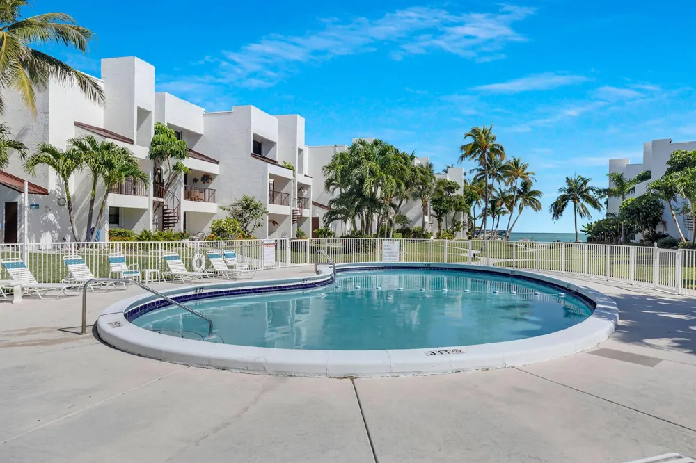 601 W Ocean Dr Drive #203a 