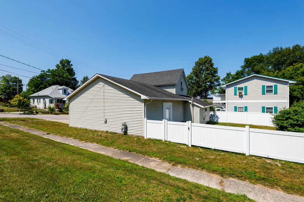 323 Benzie Court Benzonia Township, MI 49617