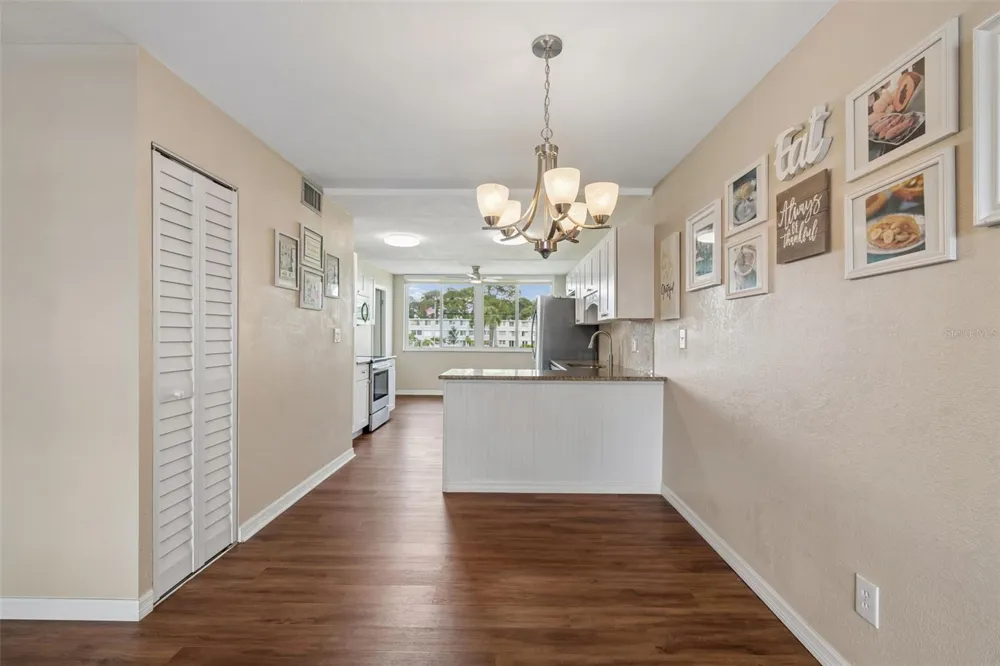 4715 BAY STREET NE #223 St Petersburg, FL 33703