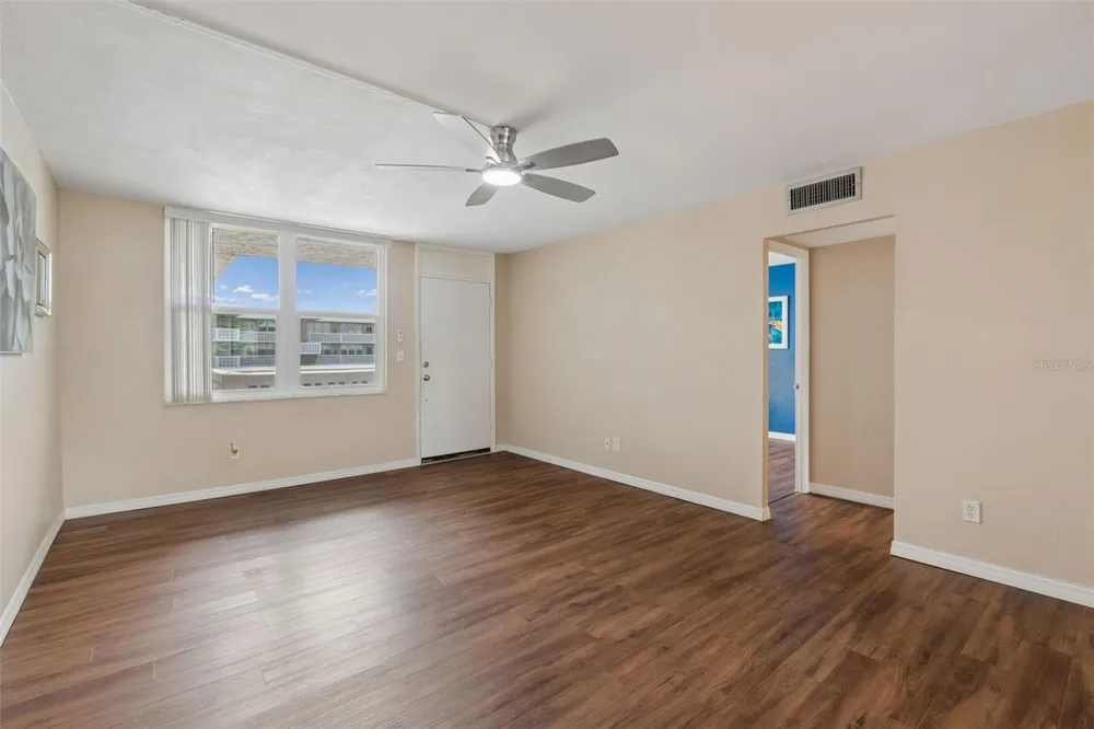 4715 BAY STREET NE #223 St Petersburg, FL 33703