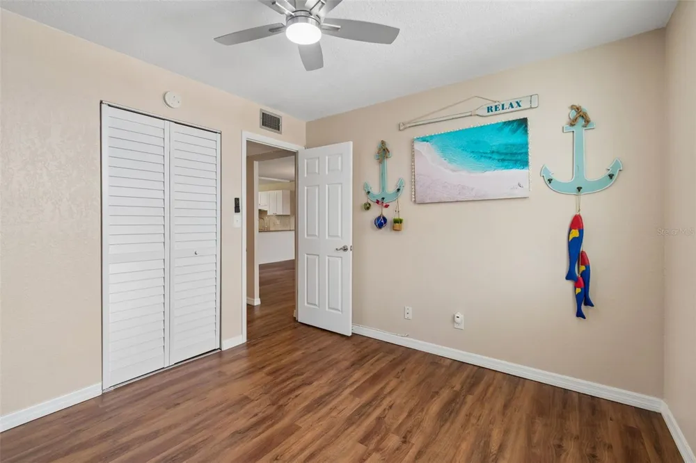 4715 BAY STREET NE #223 St Petersburg, FL 33703