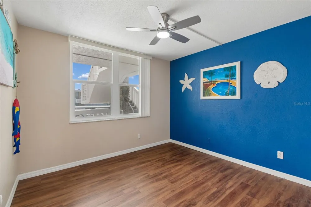 4715 BAY STREET NE #223 St Petersburg, FL 33703