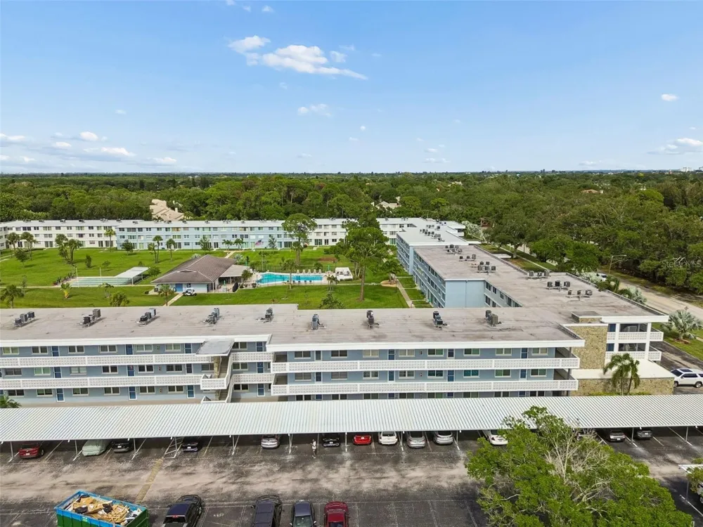 4715 BAY STREET NE #223 St Petersburg, FL 33703