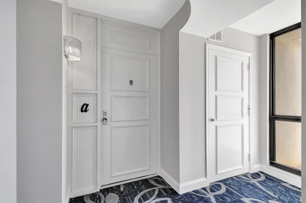 5380 Ocean Drive #15 A Singer Island, FL 33404