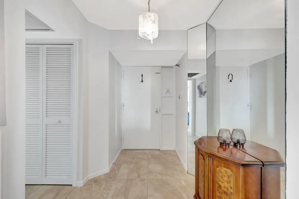 5380 Ocean Drive #15 A Singer Island, FL 33404
