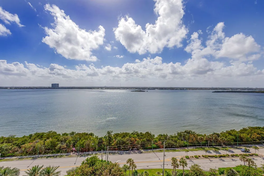 5380 Ocean Drive #15 A Singer Island, FL 33404
