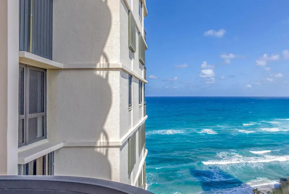 5380 Ocean Drive #15 A Singer Island, FL 33404