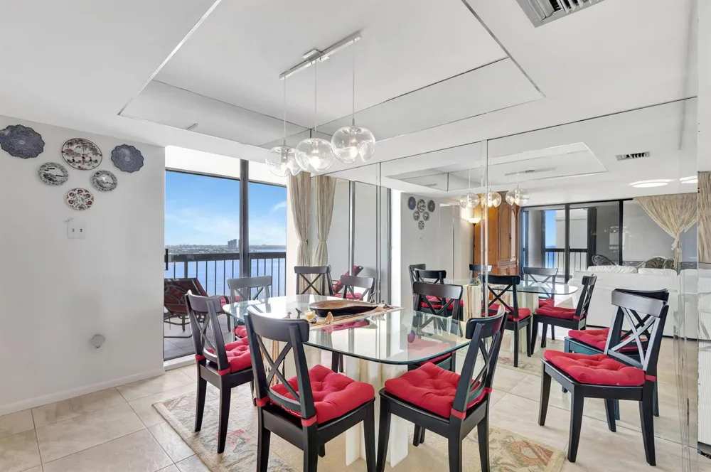 5380 Ocean Drive #15 A Singer Island, FL 33404
