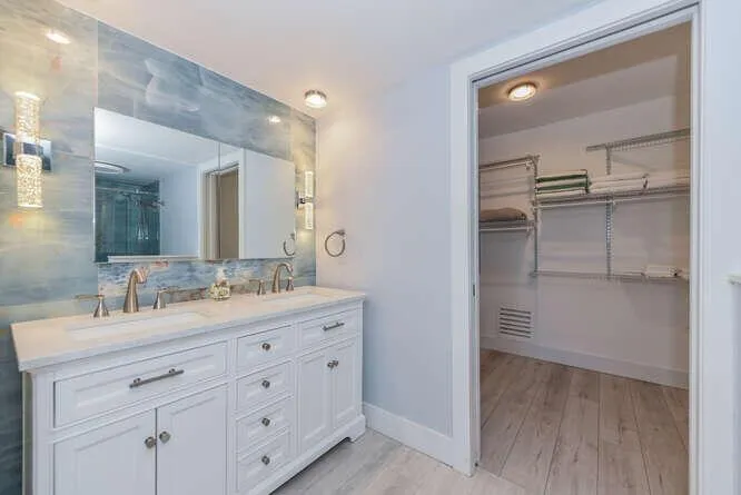 120 Celestial Way #302 Juno Beach, FL 33408