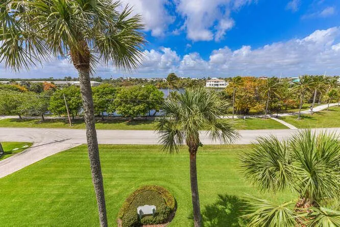 120 Celestial Way #302 Juno Beach, FL 33408