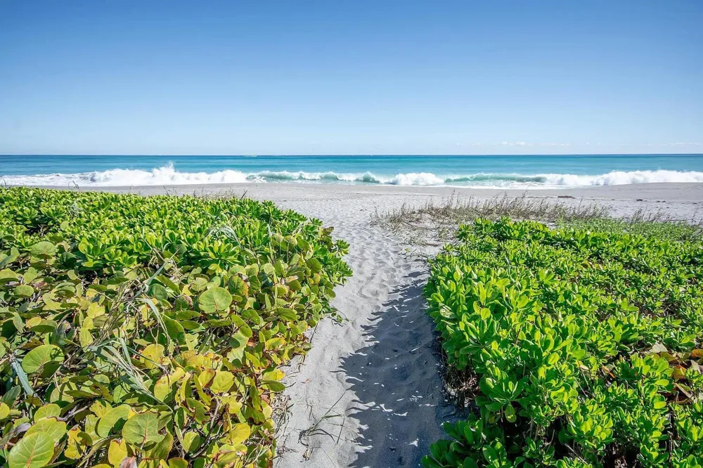 120 Celestial Way #302 Juno Beach, FL 33408
