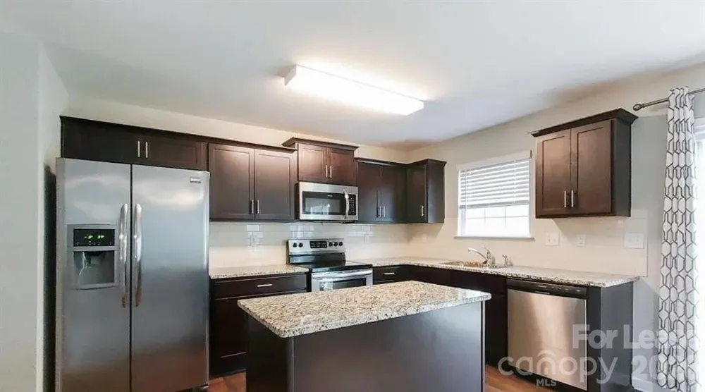 1525 Lilly Springs Place Dallas, NC 28034