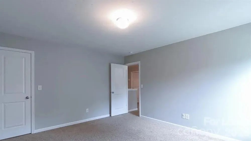1525 Lilly Springs Place Dallas, NC 28034