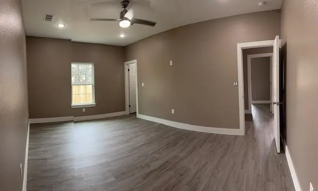 3513 Tomahawk Drive Granbury, TX 76048
