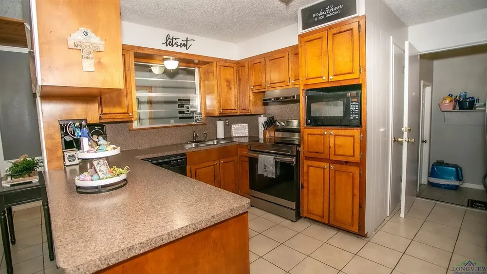 3605 Forest Trail Marshall, TX 75672