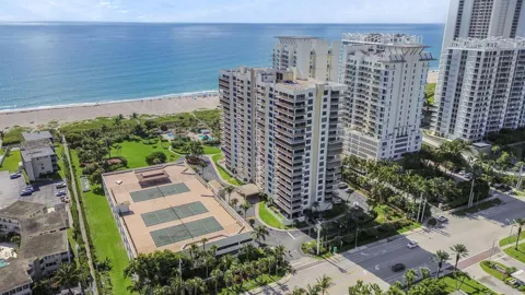 3400 Ocean Drive, 1601