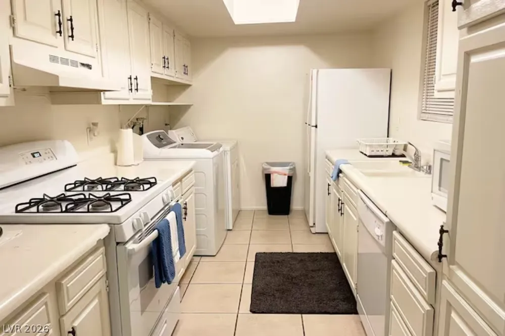 4650 Koval 14 Lane Las Vegas, NV 89109