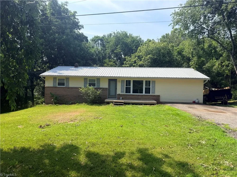 386 Otis Brown Drive North Wilkesboro, NC 28659