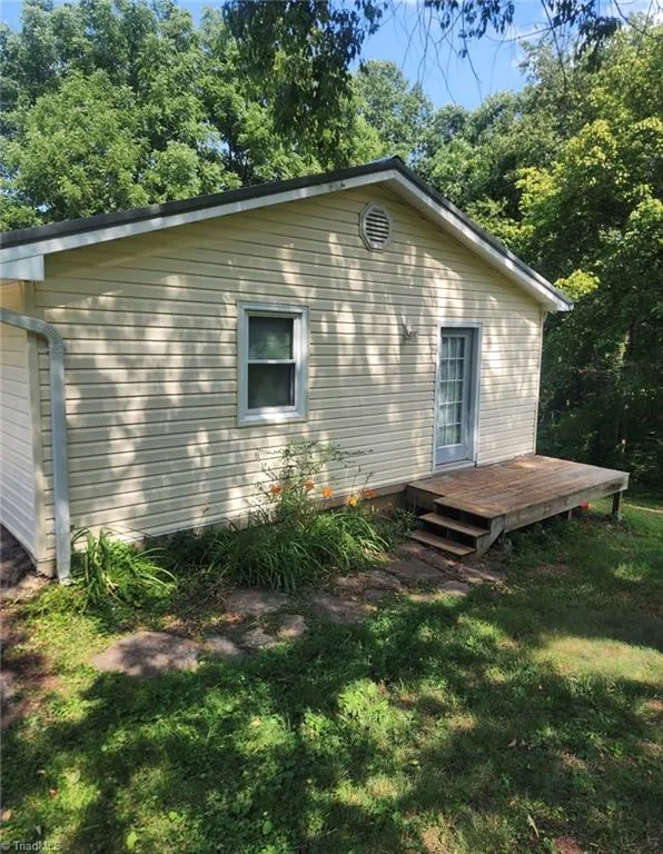 386 Otis Brown Drive North Wilkesboro, NC 28659