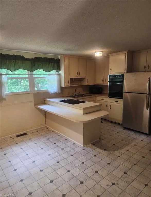 386 Otis Brown Drive North Wilkesboro, NC 28659