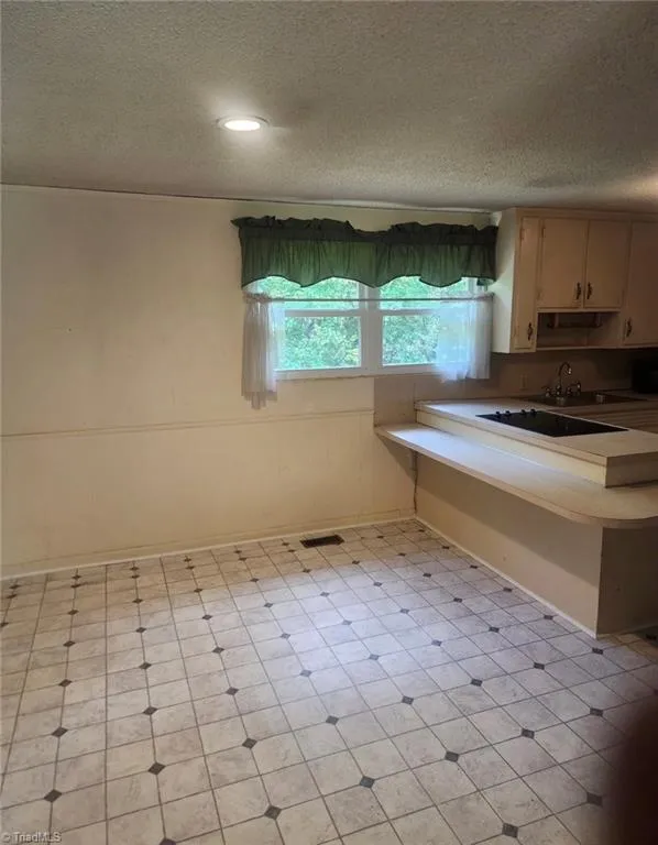 386 Otis Brown Drive North Wilkesboro, NC 28659