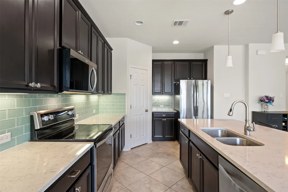 16000 Canberra Trail Austin, TX 78728