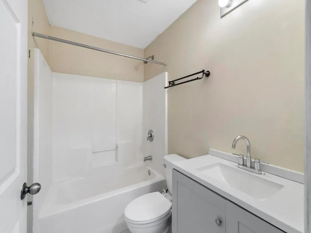 7745 99th Court Vero Beach, FL 32967